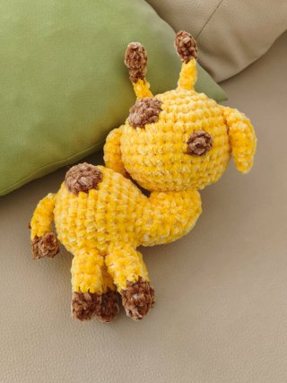 Girafa Amigurumi Feita à Mão