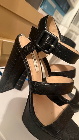 Sandalias Guess T-38,5  Tacón Plataforma