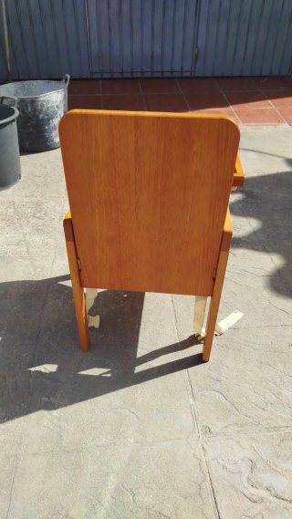 Trona de madera provenzal para bebé
