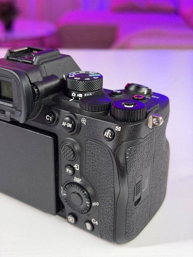 Sony A7 IV