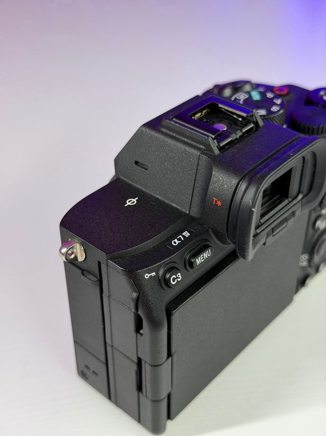 Sony A7 IV