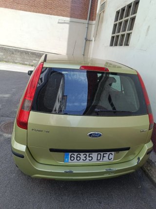 Ford Fusion 2004