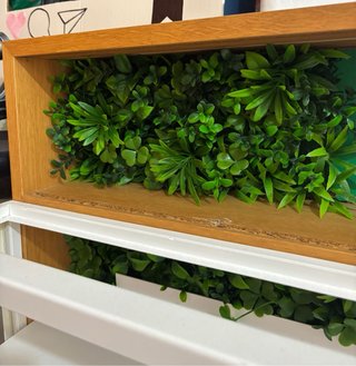 Estantería Decorativa con Plantas Artificiales