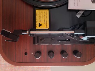 Tocadiscos Portátil con Altavoces incorporados