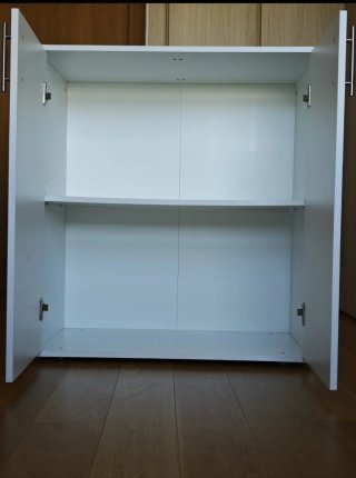 Armario bajo blanco