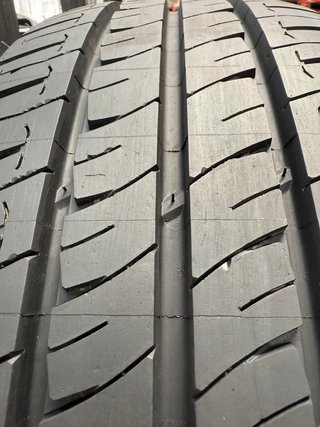 Ruedas Michelin 235/65/16 C Completas
