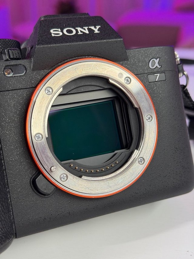 Sony A7 IV como NUEVA