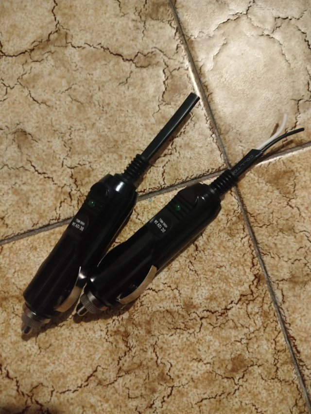 Adaptador de encendedor de cigarrillos 12V 3A