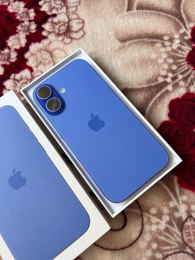 iPhone 16 128gb