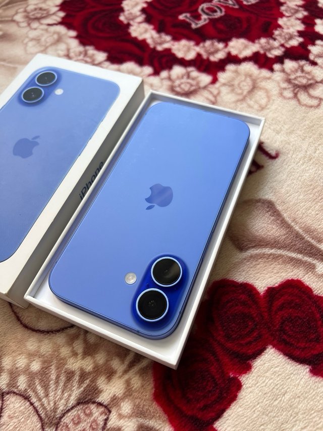 iPhone 16 128gb