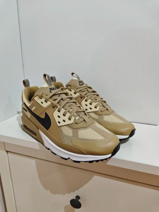 Nike Air Max 90 drift,a estrenar.Ultimo modelo.