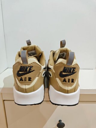 Nike Air Max 90 drift,a estrenar.Ultimo modelo.