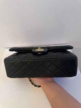 Borsa Chanel Classic Flap Caviar Nera Oro