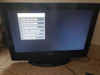 2 TV Telefunken 32 pulgadas