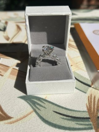 Anillo Moissanita Plata de Ley 925