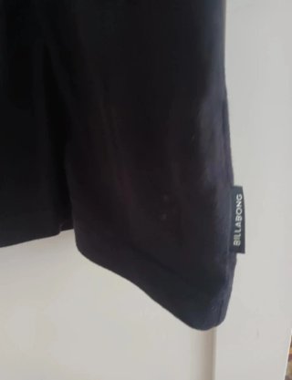 Camiseta Billabong Negra Estampada