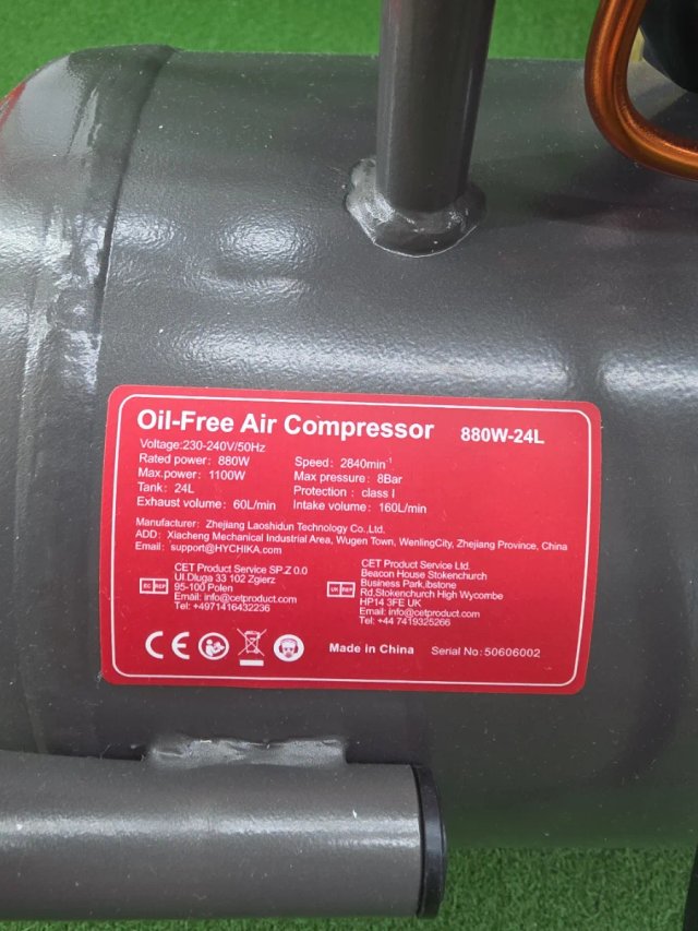 Compresor Aire HYCHIKA 880W-24L