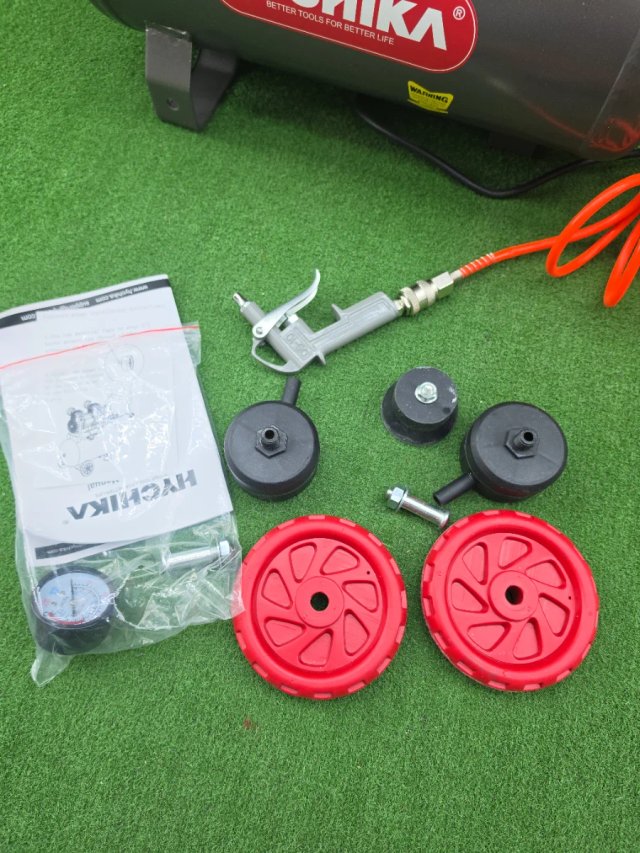 Compresor Aire HYCHIKA 880W-24L