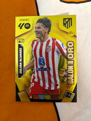Carta Panini Balón de Oro Julián Álvarez