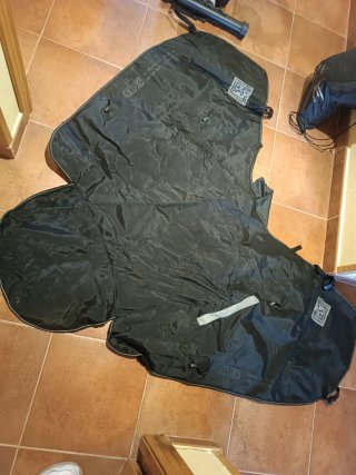Manta Tucano y Manoplas Suzuki Burgman 250/400