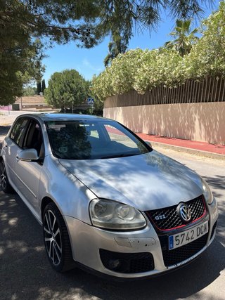 Volkswagen Golf 2005