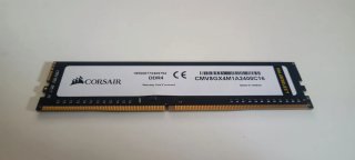 Corsair 1x8GB DDR4 2400MHz Módulo de RAM