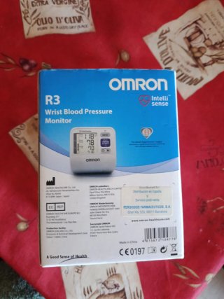 Omron R3 Tensiómetro de Muñeca