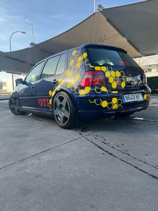 Volkswagen Golf 2001 gti