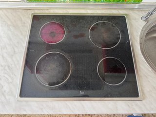 Conjunto Vitrocerámica y Horno Teka