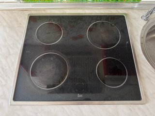 Conjunto Vitrocerámica y Horno Teka