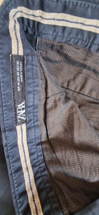 Calças Zara azul escuro slim fit tamanho EU 42