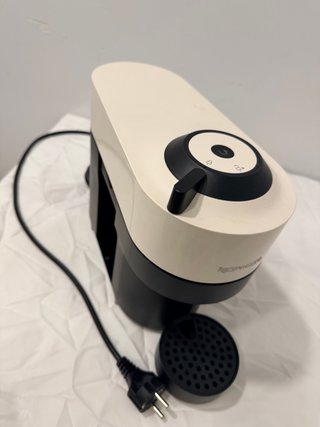 Cafetera Nespresso Vertuo Pop