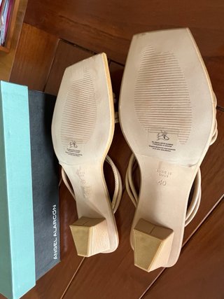 Sandalias Angel Alarcón Talla 40 Beige
