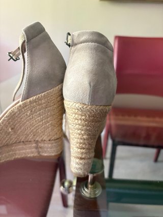Sandalias Gaimo Beige