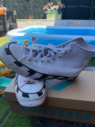 Converse Off-White Chuck Taylor All Star