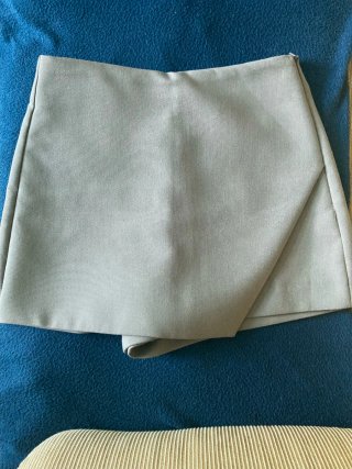 Falda pantalón Zara