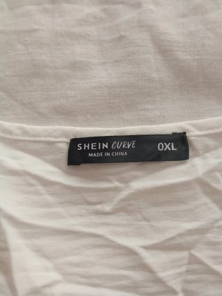 Vestido blanco SHEIN CURVE con encaje