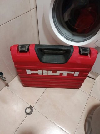 Maletín Hilti Rojo