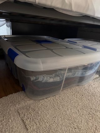 4 Cajas Almacenaje Hegahogar 56L con Ruedas