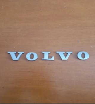 Letras Volvo Cromadas