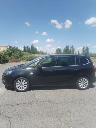 Opel zafira tourer  Tourer 2013