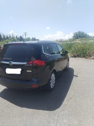 Opel zafira tourer  Tourer 2013