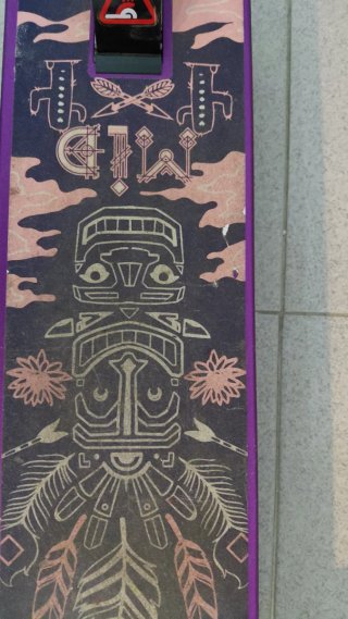 Patinete Oxelo Morado con Ruedas Rosas