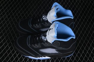 Jordan 5 Negro Azul