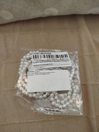 Gargantilla de perlas con colgante