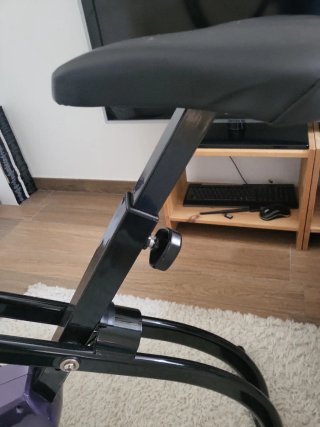 Bicicleta Estática Plegable Negra y Morada