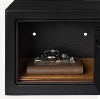 Cassaforte in acciaio Amazon Basics con tastiera elettronica programmabile
