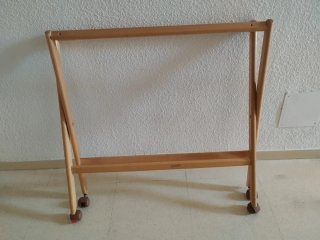 Cuna de tijera de madera para bebé