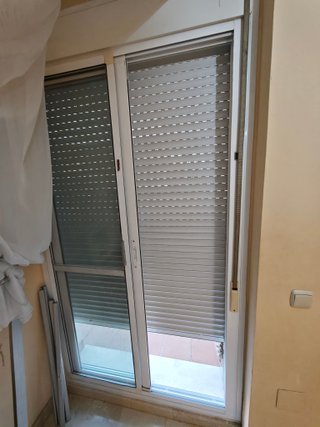 Ventanas correderas aluminio con persianas
