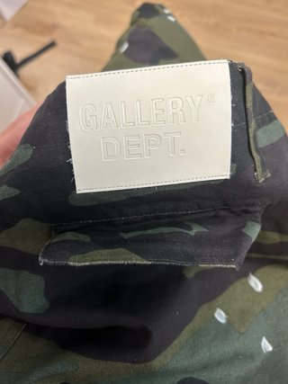 Pantalones Cargo Gallery Dept. Camuflaje
